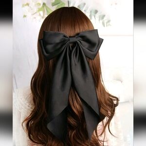 NWT, Elegant Black Hair Bow Hair Clip